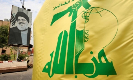 “حزب الله” يرفض تحويل وزير الإعلام اللبناني كبش محرقة