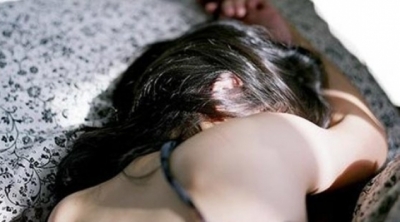 عمان : شابان يتناوبان على اغتصاب فتاة بعد ان استدرجاها للصعود معهما بباص