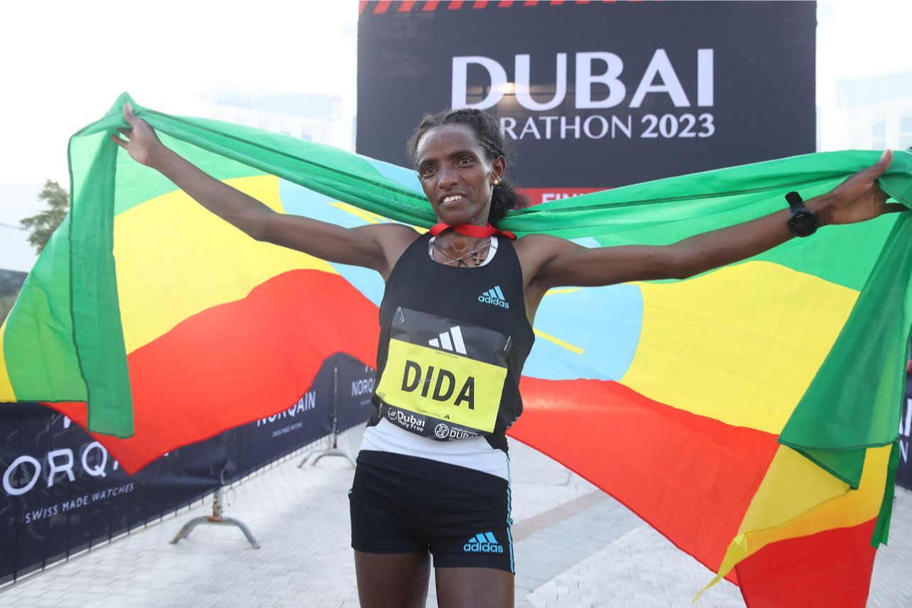 الأثيوبية ديدا تدافع عن لقب ماراثون دبي 