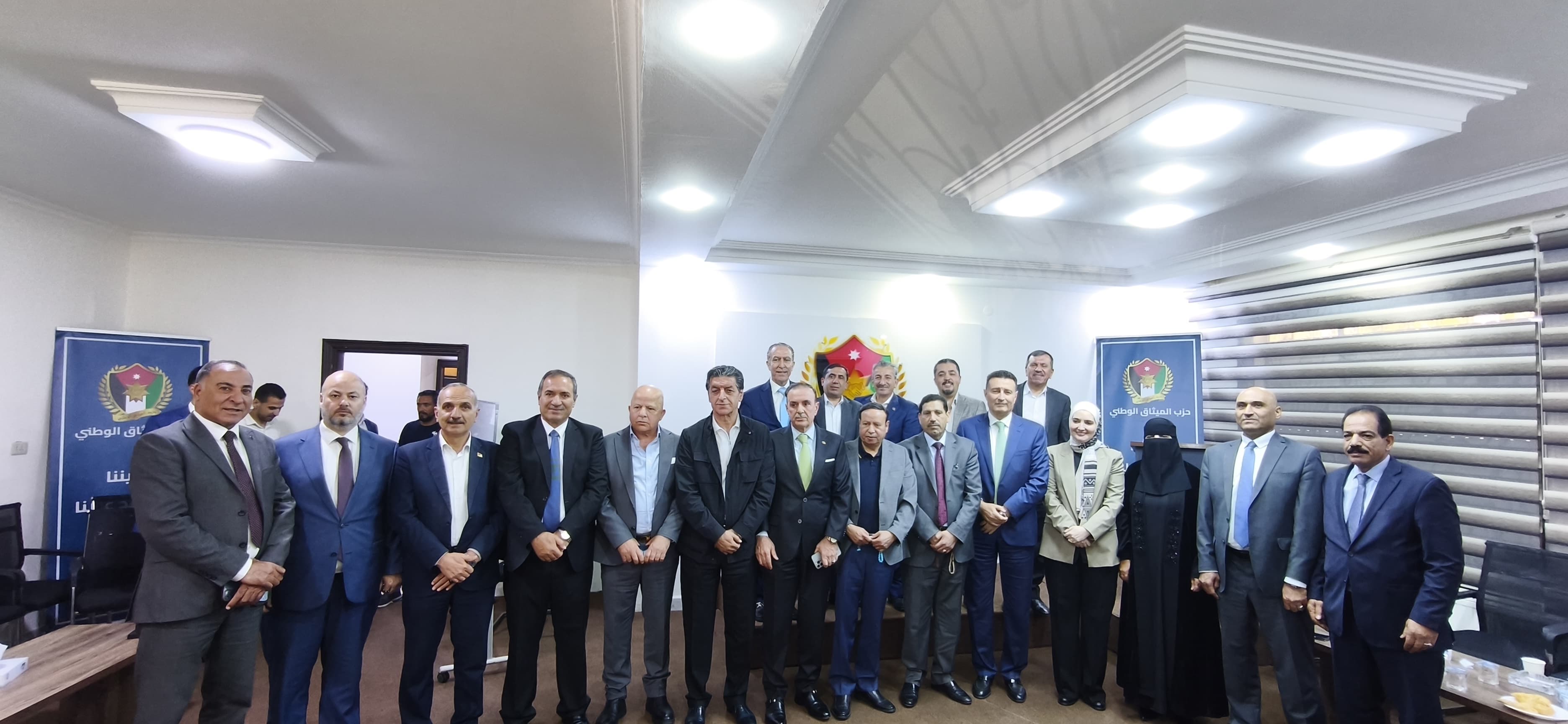 الخلايلة رئيسًا لكتلة الميثاق الوطني النيابي