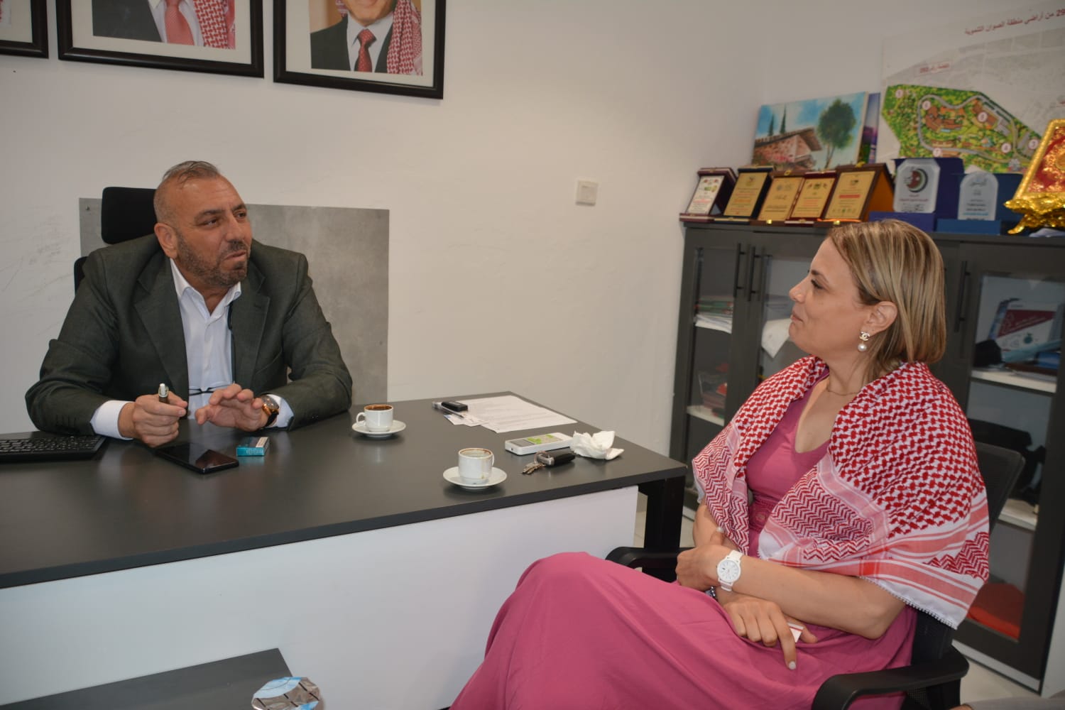 إذاعة الشرق من باريس تكتب عن عجلون .
