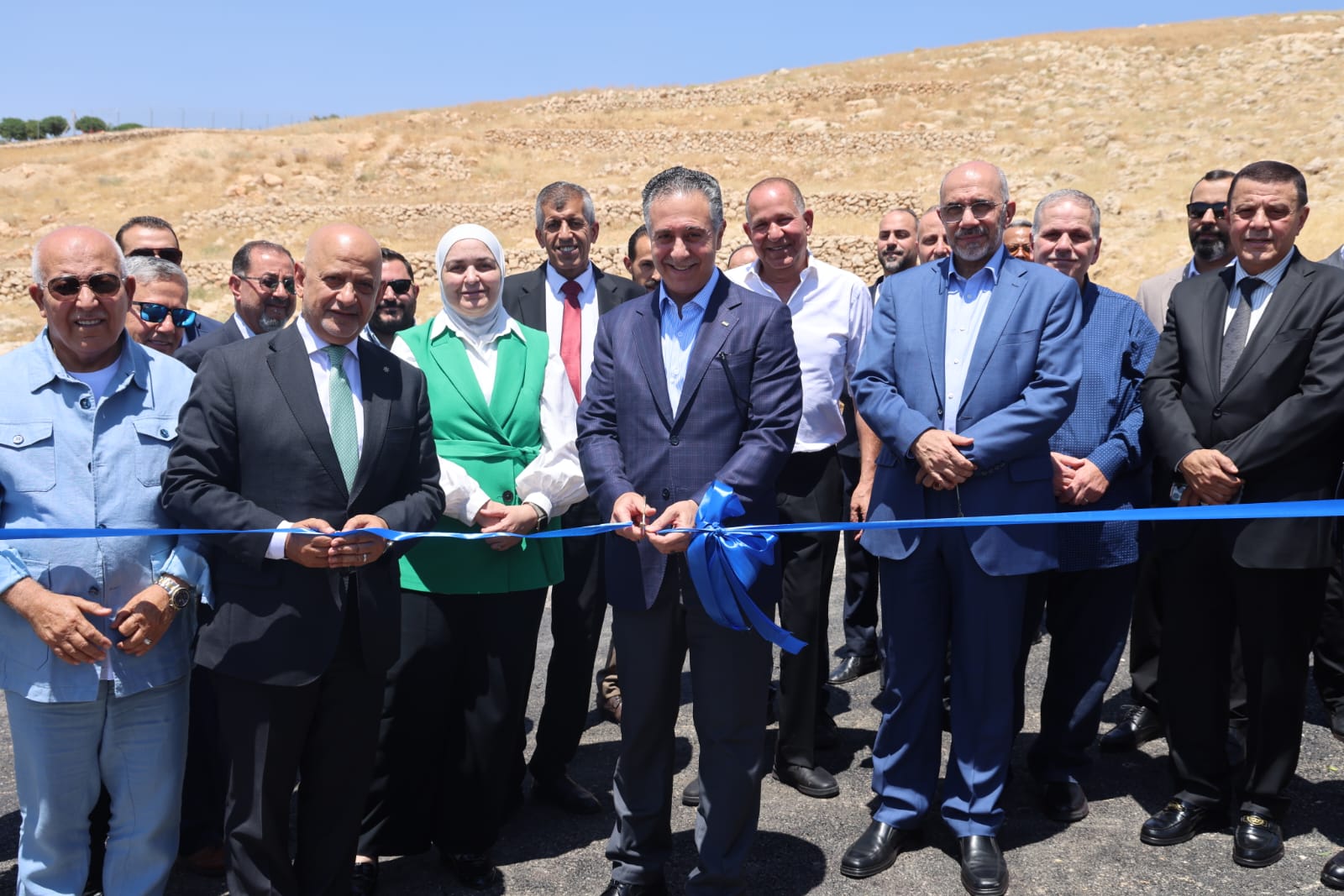 خفض فاتورة استهلاك الكهرباء بنسبة 85 %  افتتاح مشروع الخلايا الكهروضوئية الخاص بغرفة تجارة عمان