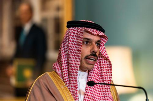 وزير الخارجية السعودي: نعمل على إعادة اللاجئين السوريين إلى وطنهم