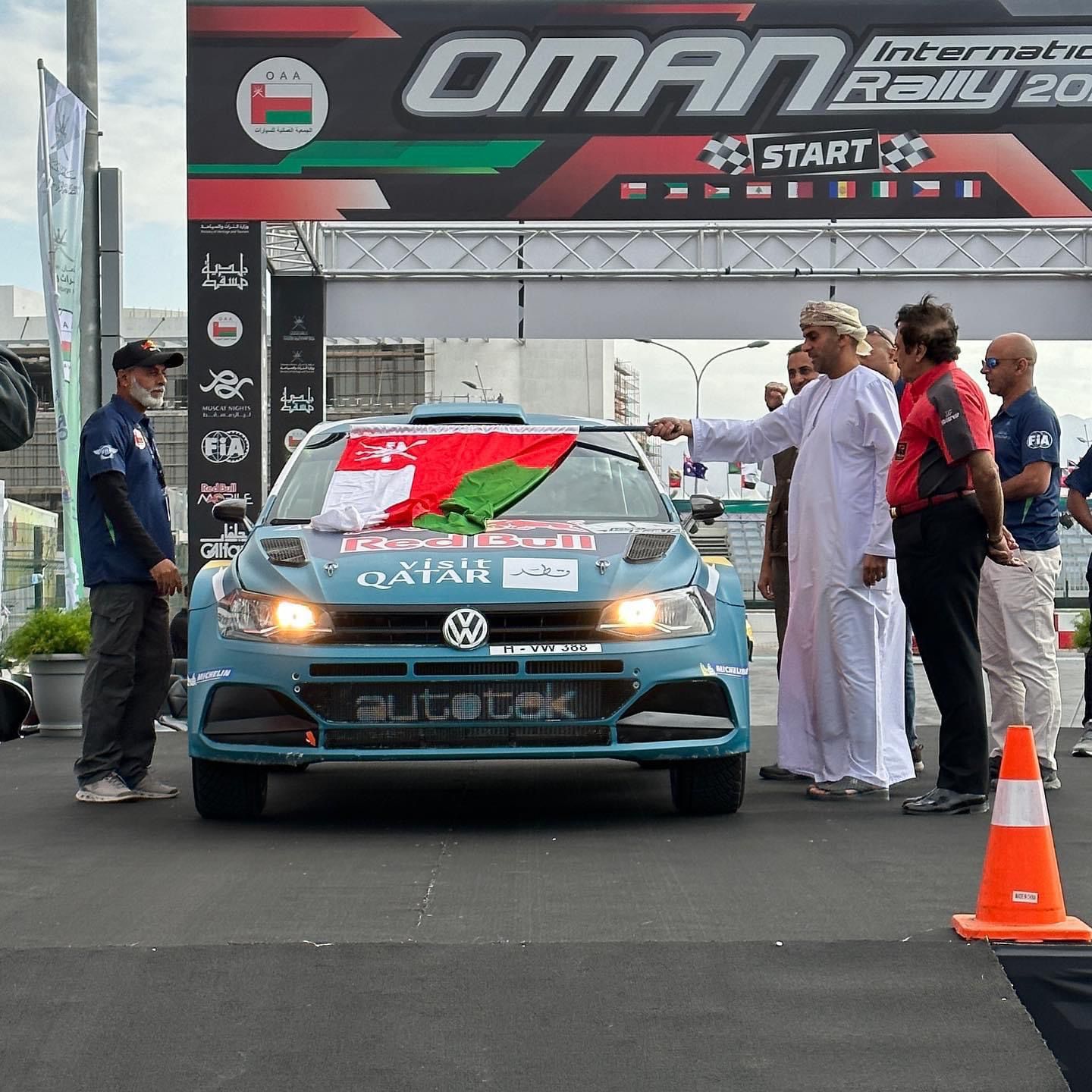 إفتتاح رالي عمان الدولي أولى جولات بطولة الشرق الأوسط للراليات