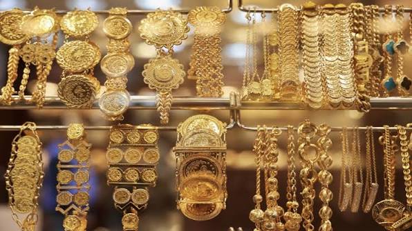 في التسعيرة الثانية .. ارتفاع أسعار الذهب و الليرات الإنجليزية والرشادية في الأردن الاثنين