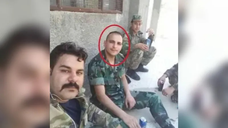 فيديو.. القبض على 《عزرائيل》 سجن صيدنايا في سوريا