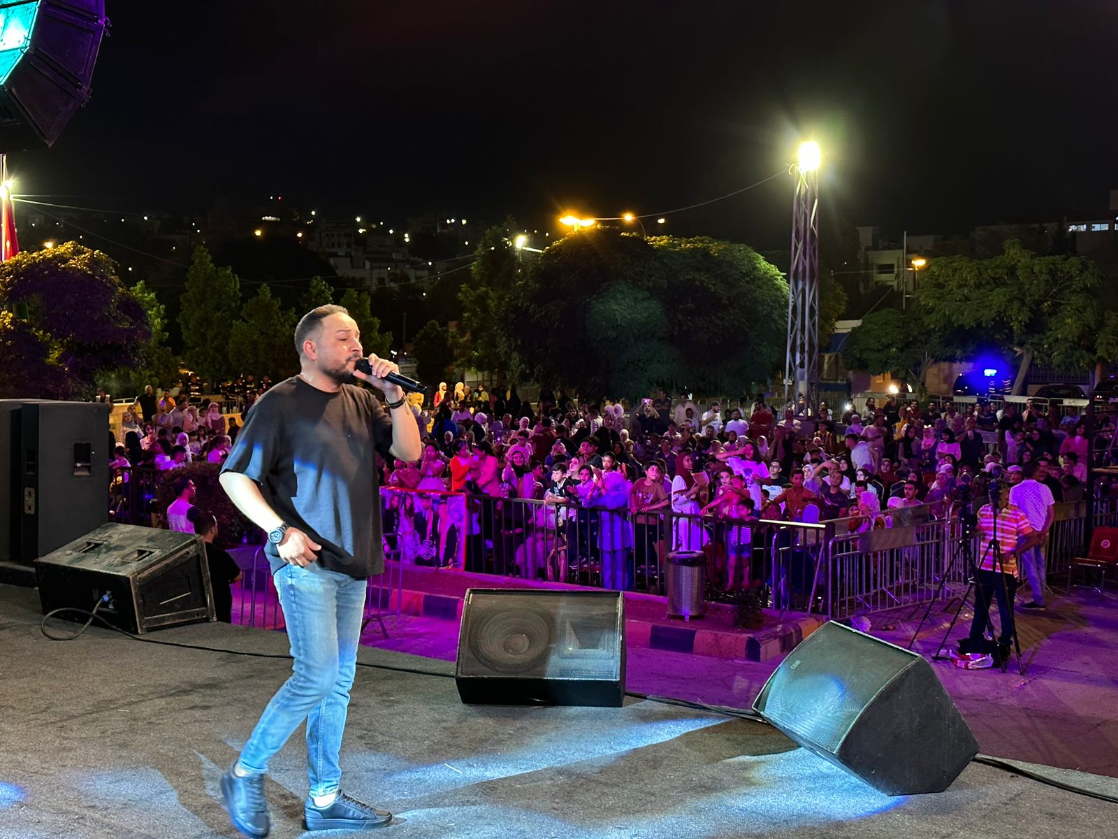 محمود سلطان يسحر جمهور مهرجاني: "صيف عمان》و《الفحيص》بأغانيه