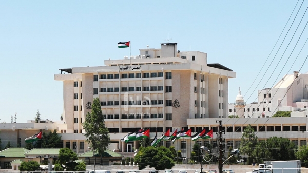 عطية واربعة نواب اخرون يطالبون بطرد السفير الإسرائيلي من عمان 
